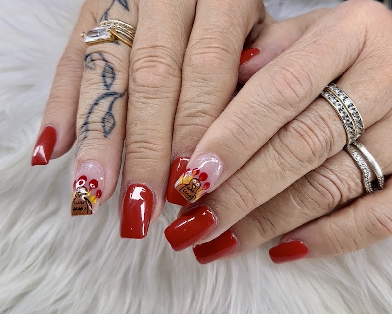 Top Nails, nail salon in Phoenixville, PA, photo 4 of 10